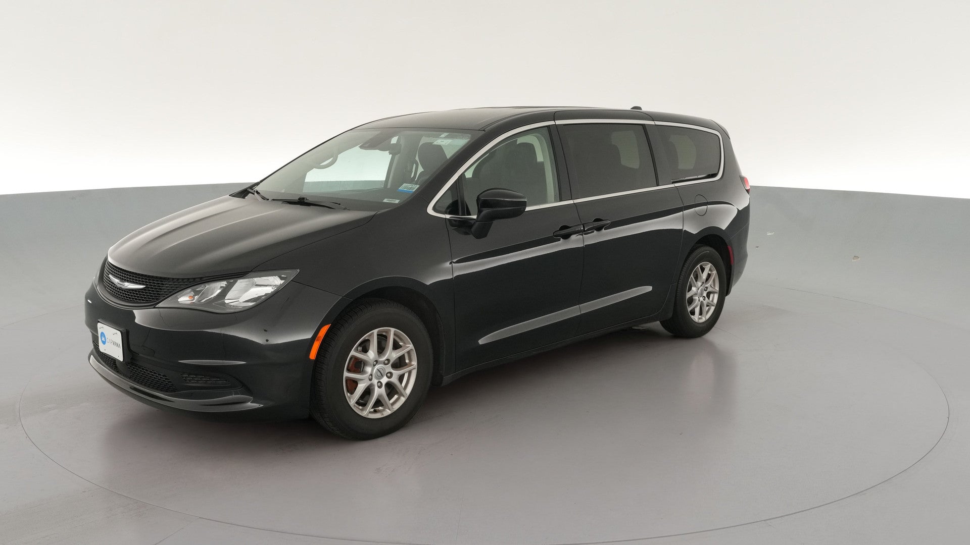 2023 Chrysler Voyager vehicle photo