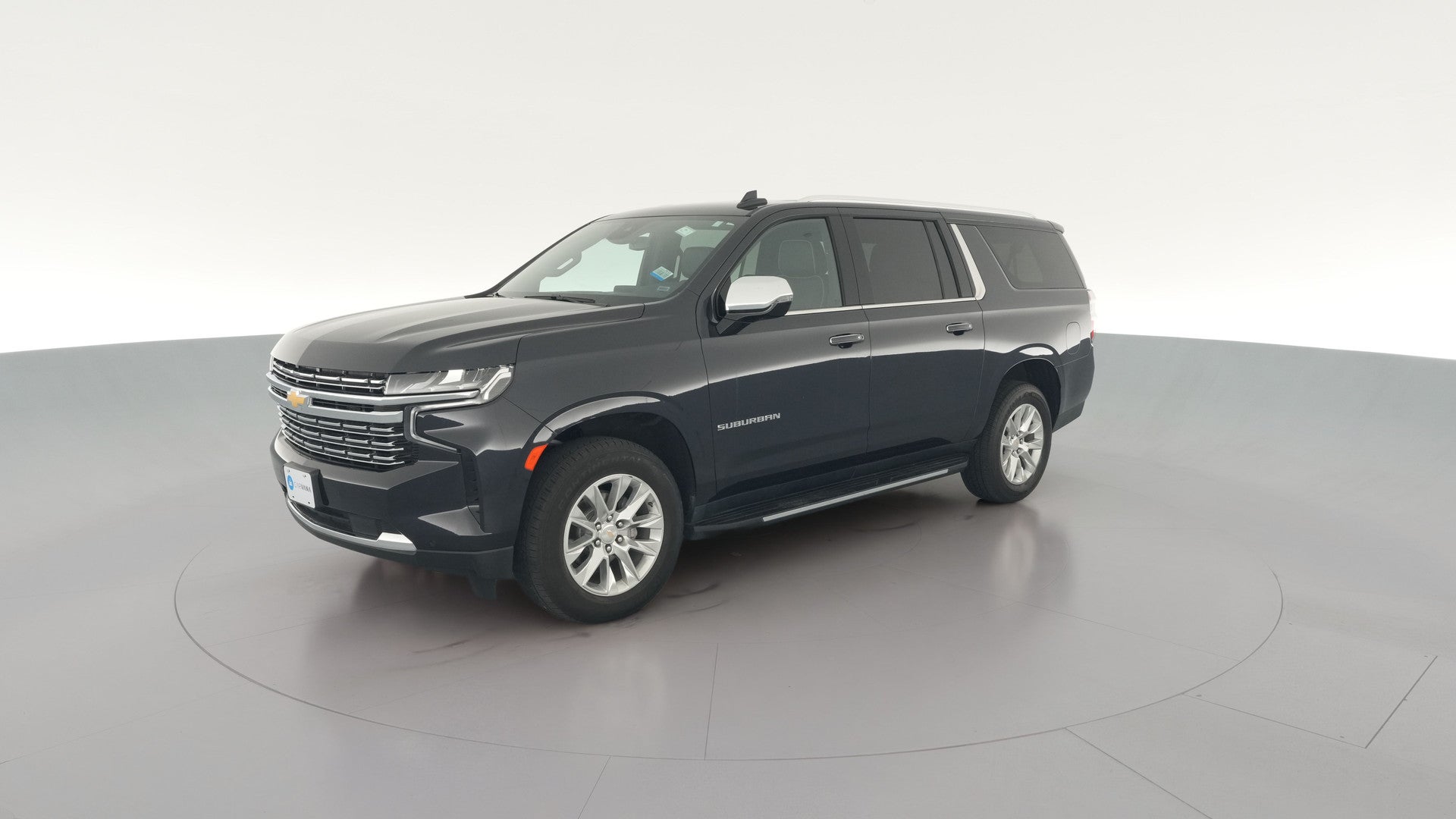 2024 Chevrolet Suburban vehicle photo