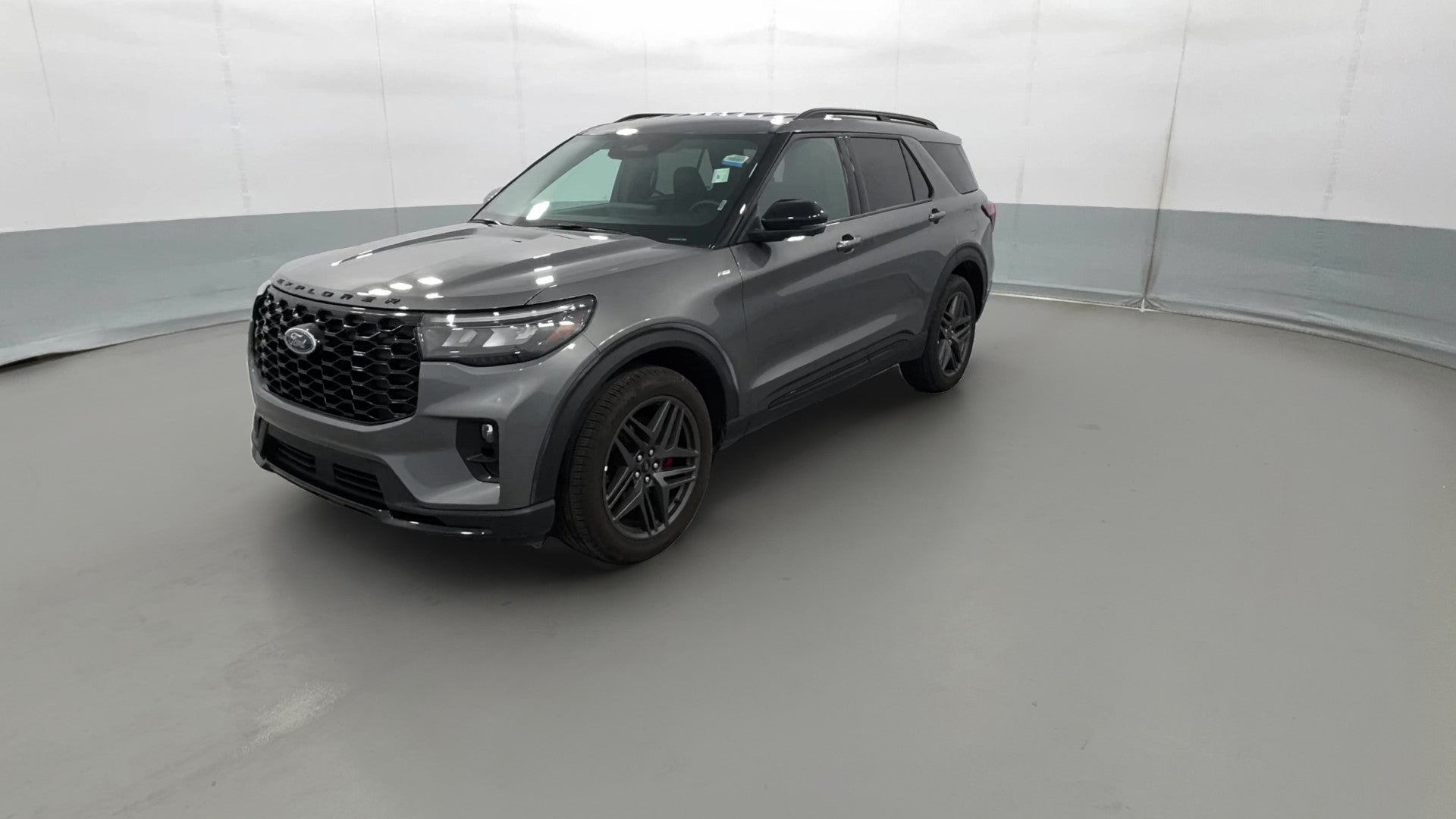 2025 Ford Explorer vehicle photo