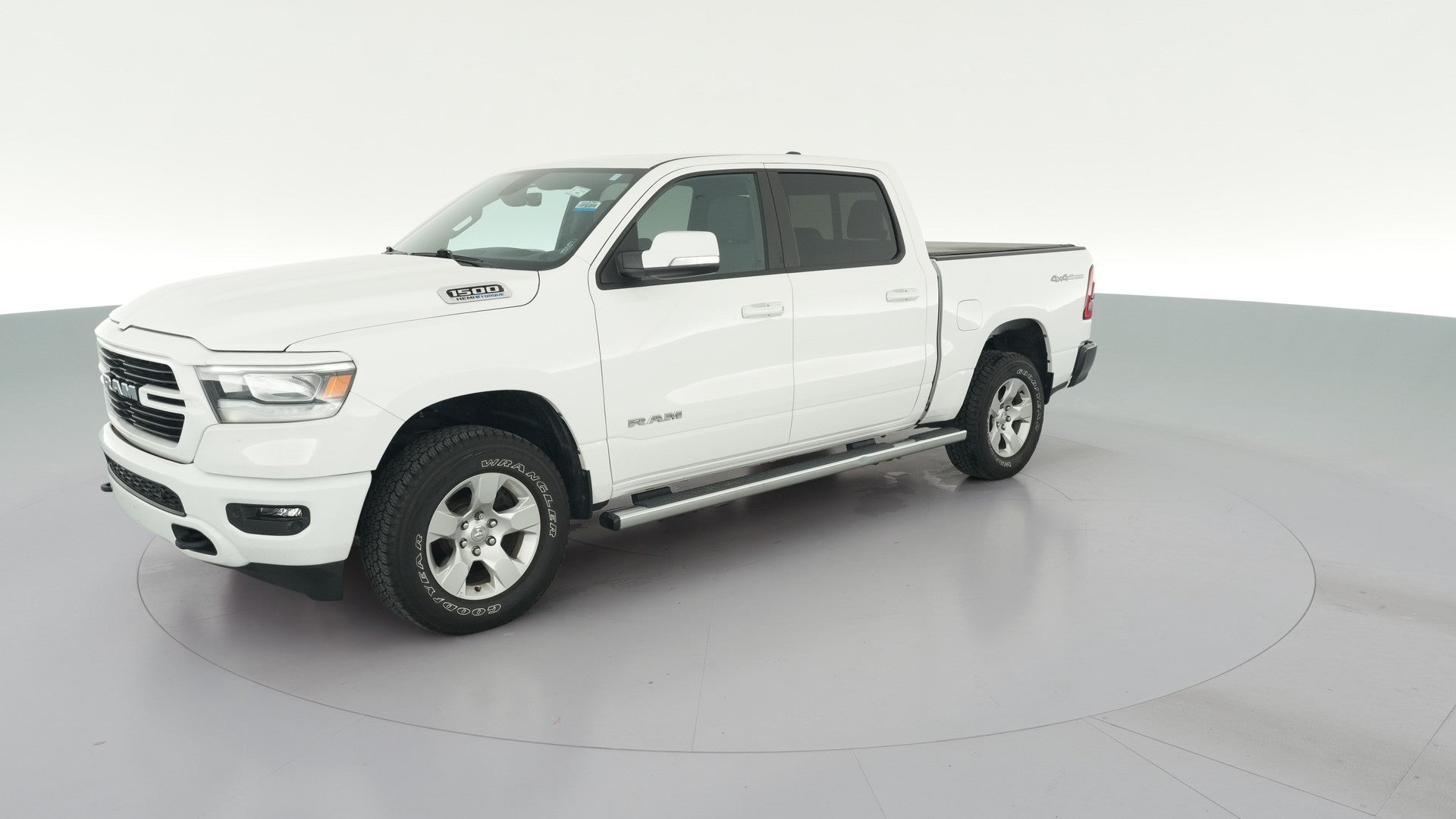 2021 Ram 1500 Crew Cab vehicle photo