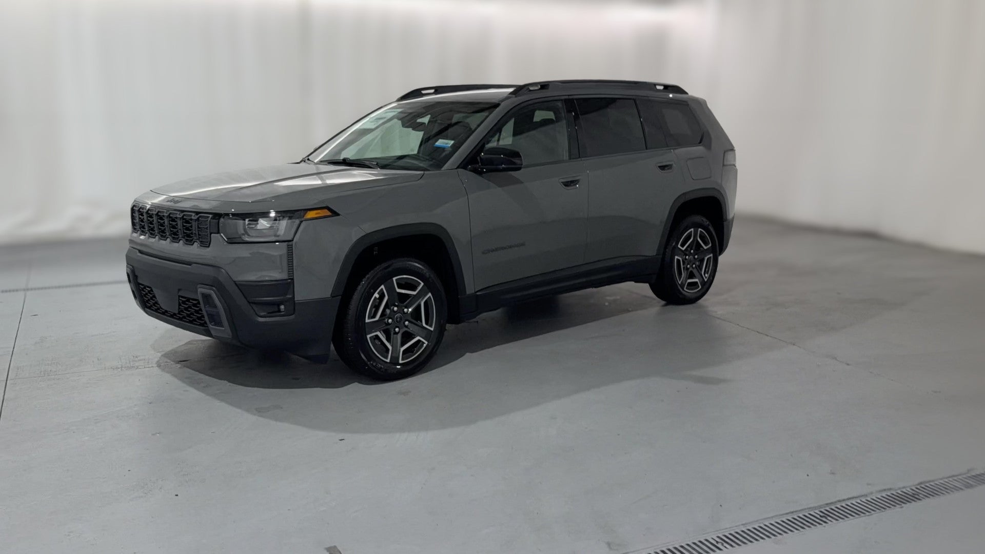 2026 Jeep Cherokee vehicle photo