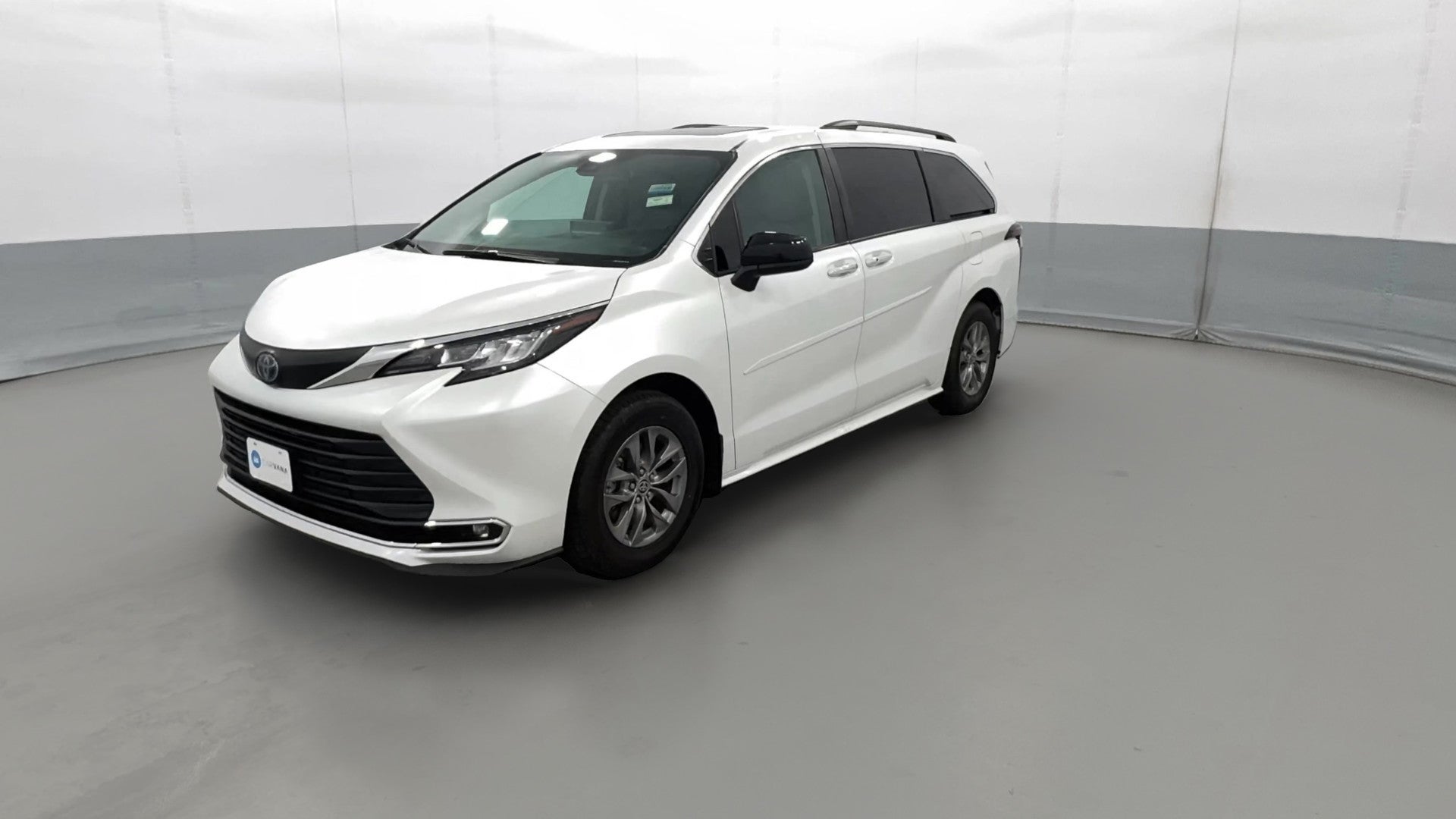 2023 Toyota Sienna vehicle photo