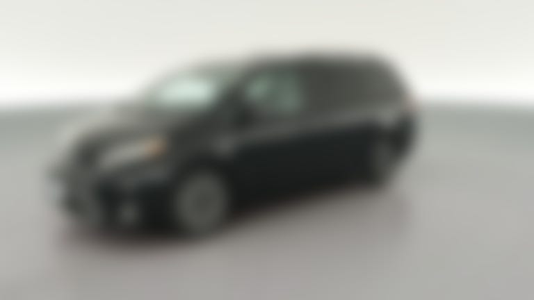 2018 Toyota Sienna vehicle photo