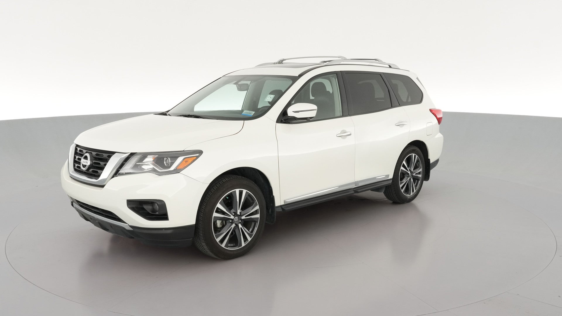 2020 Nissan Pathfinder vehicle photo
