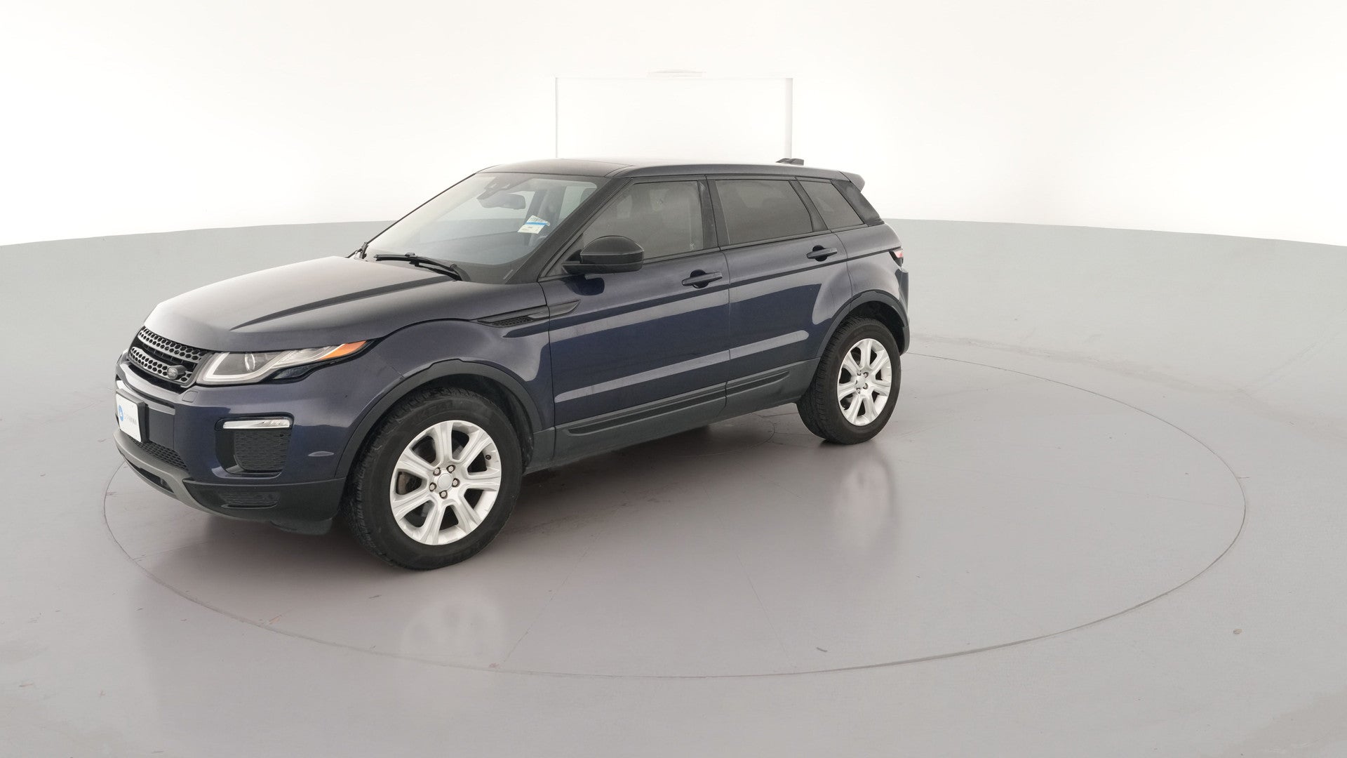 2019 Land Rover Range Rover Evoque vehicle photo