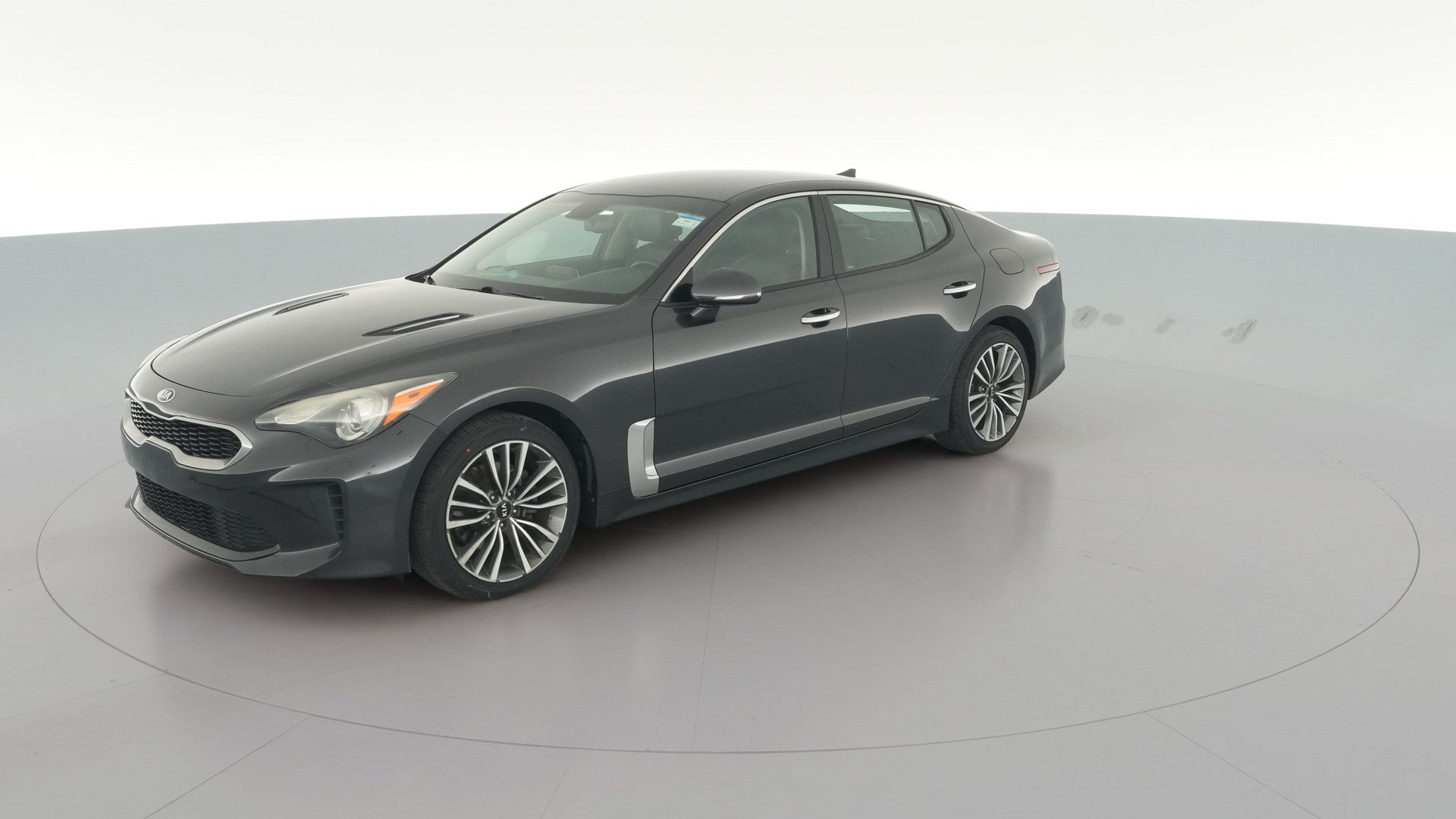 2019 Kia Stinger vehicle photo