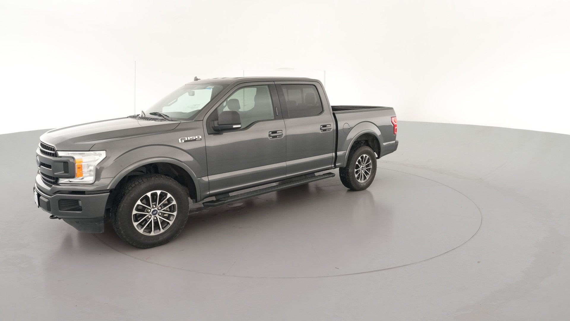 2018 Ford F150 SuperCrew Cab vehicle photo