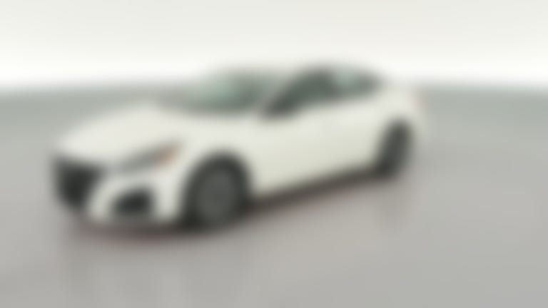 2025 Nissan Altima vehicle photo