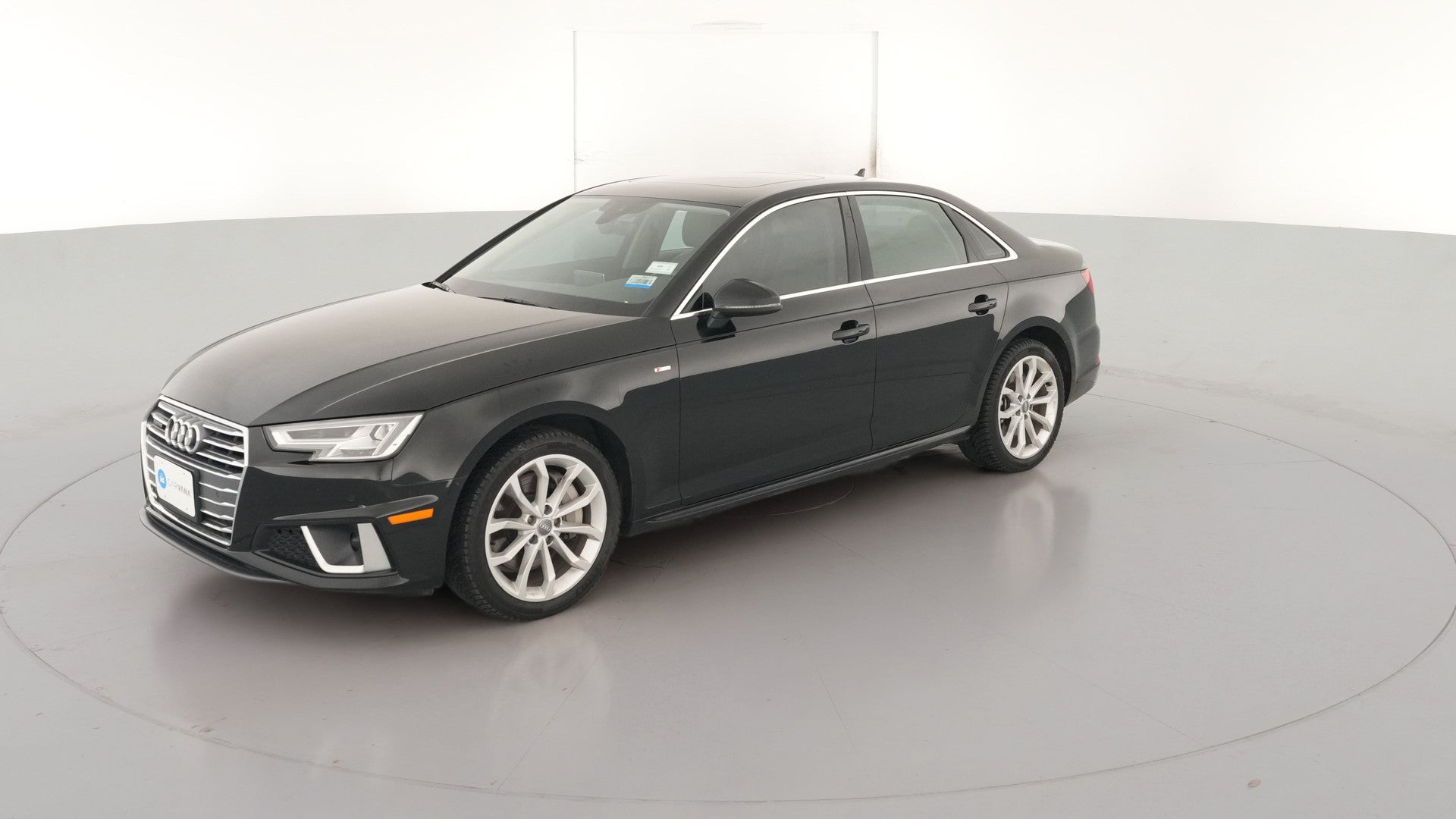 2019 Audi A4 vehicle photo