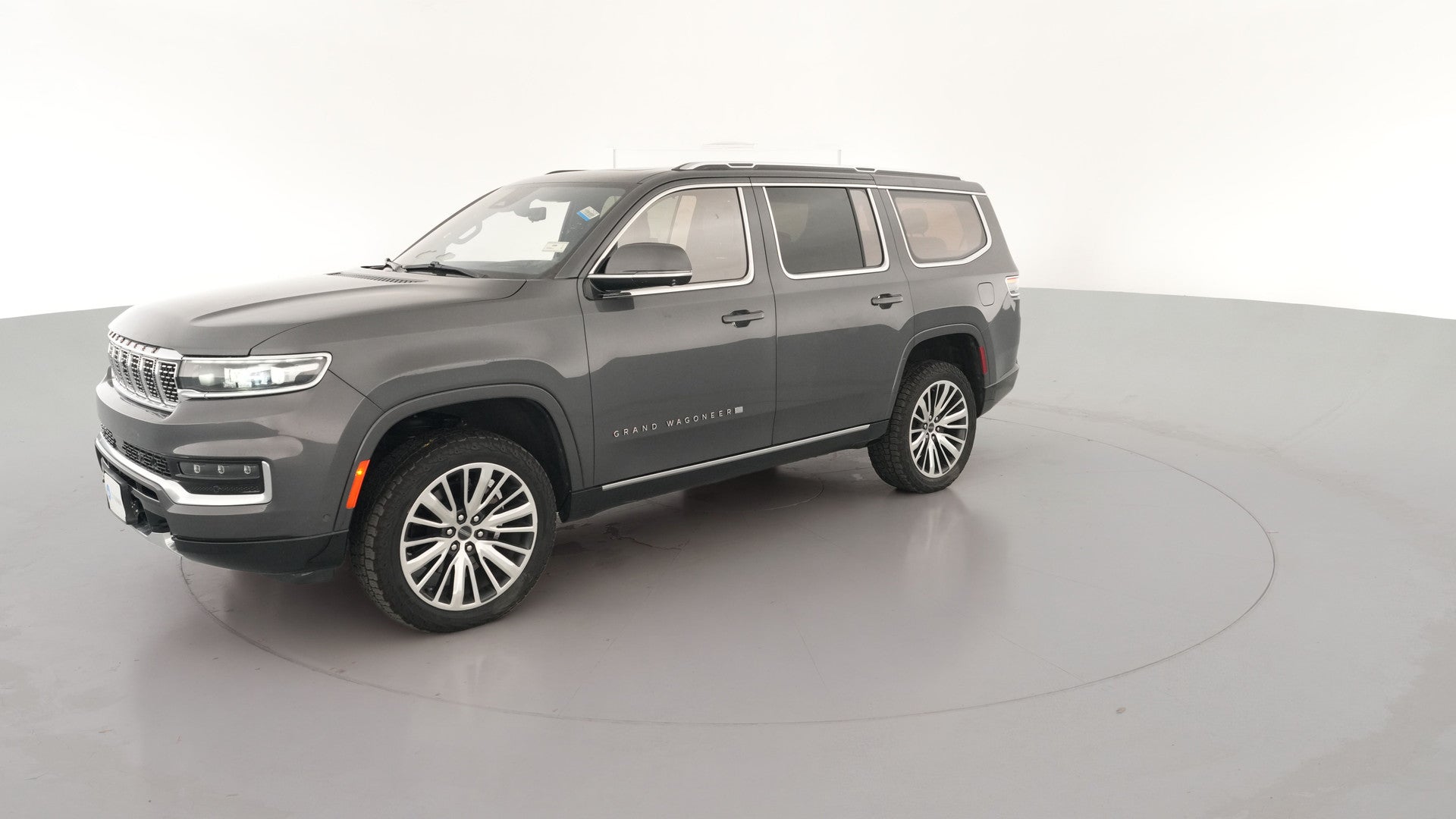 2022 Jeep Grand Wagoneer vehicle photo