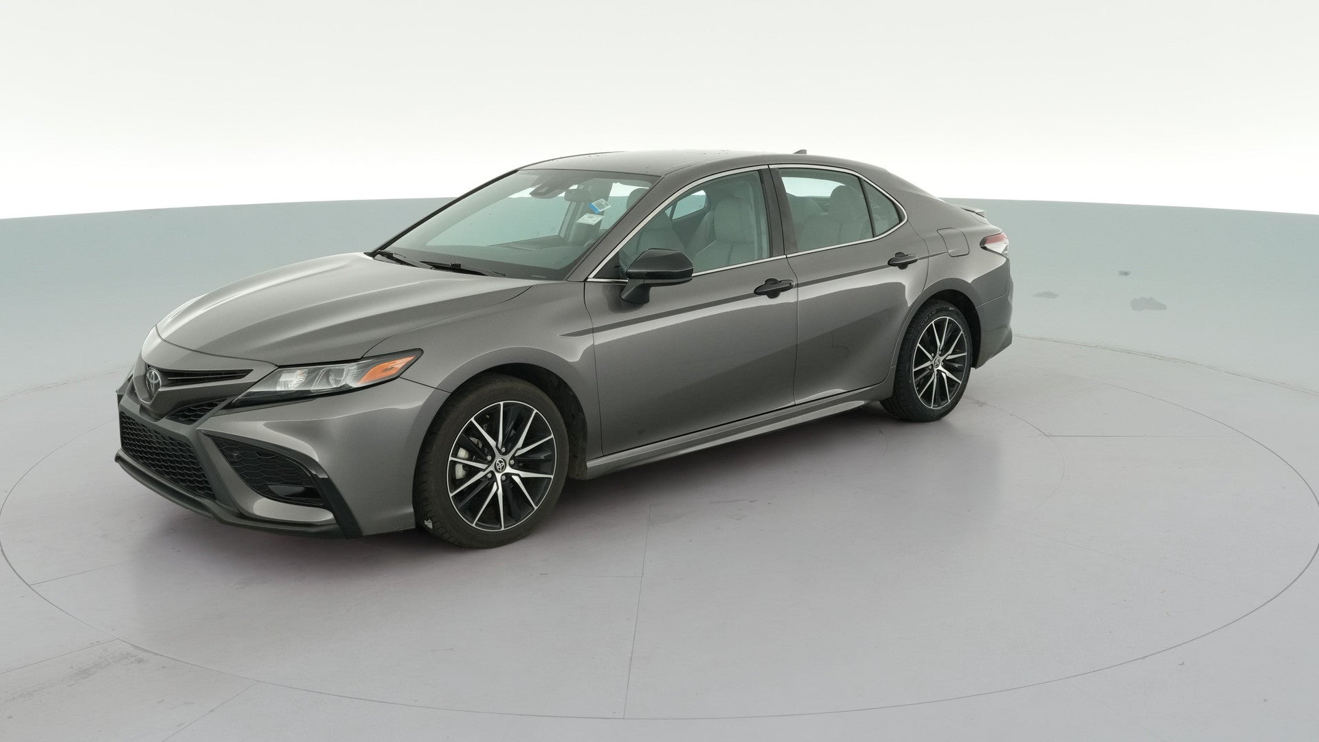 2021 Toyota Camry vehicle photo