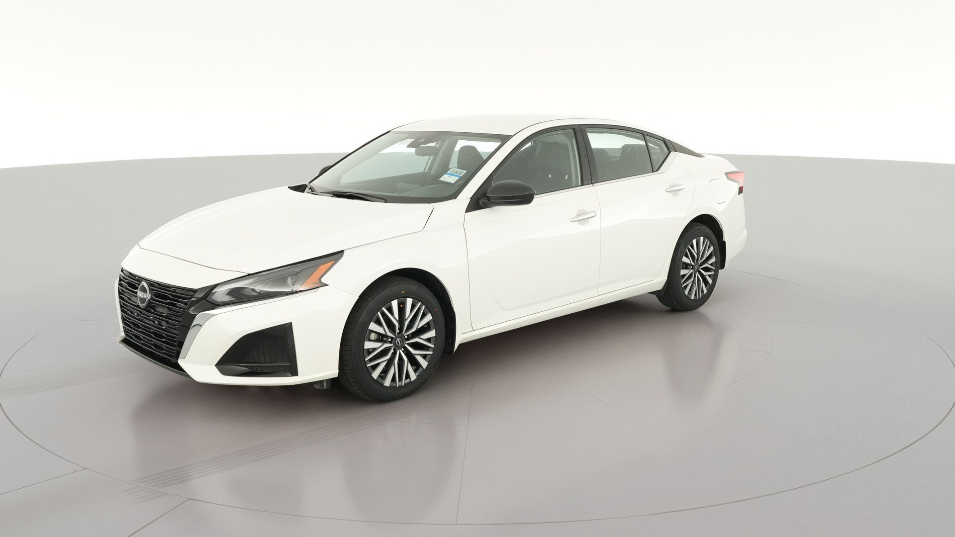 2024 Nissan Altima vehicle photo