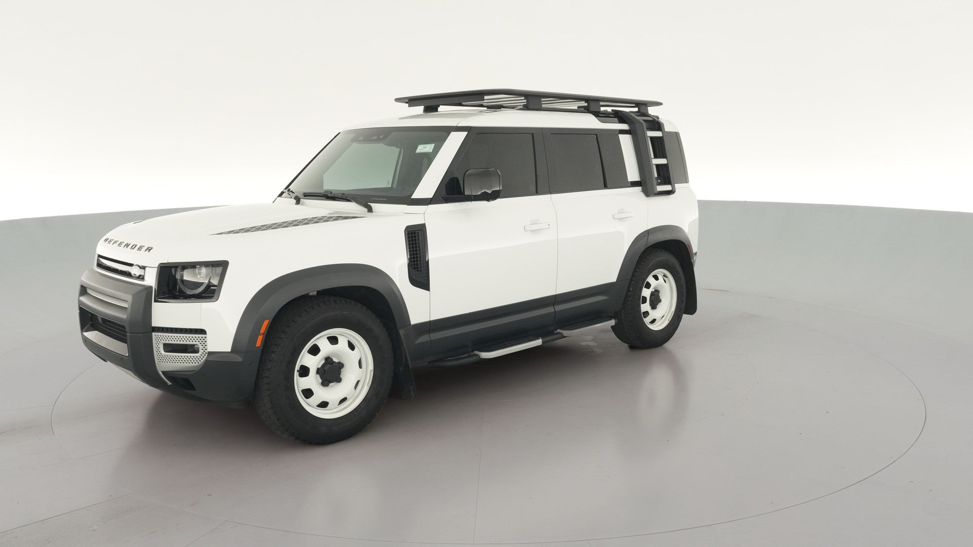 2023 Land Rover Defender 110 vehicle photo
