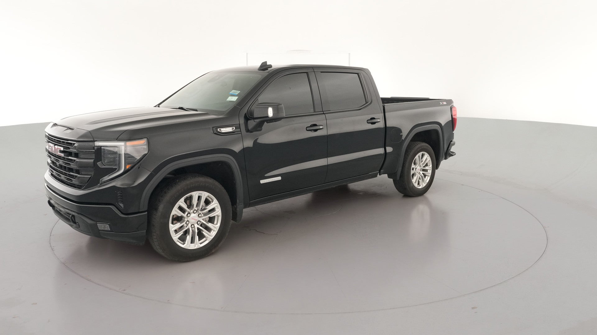 2023 GMC Sierra 1500 Crew Cab vehicle photo