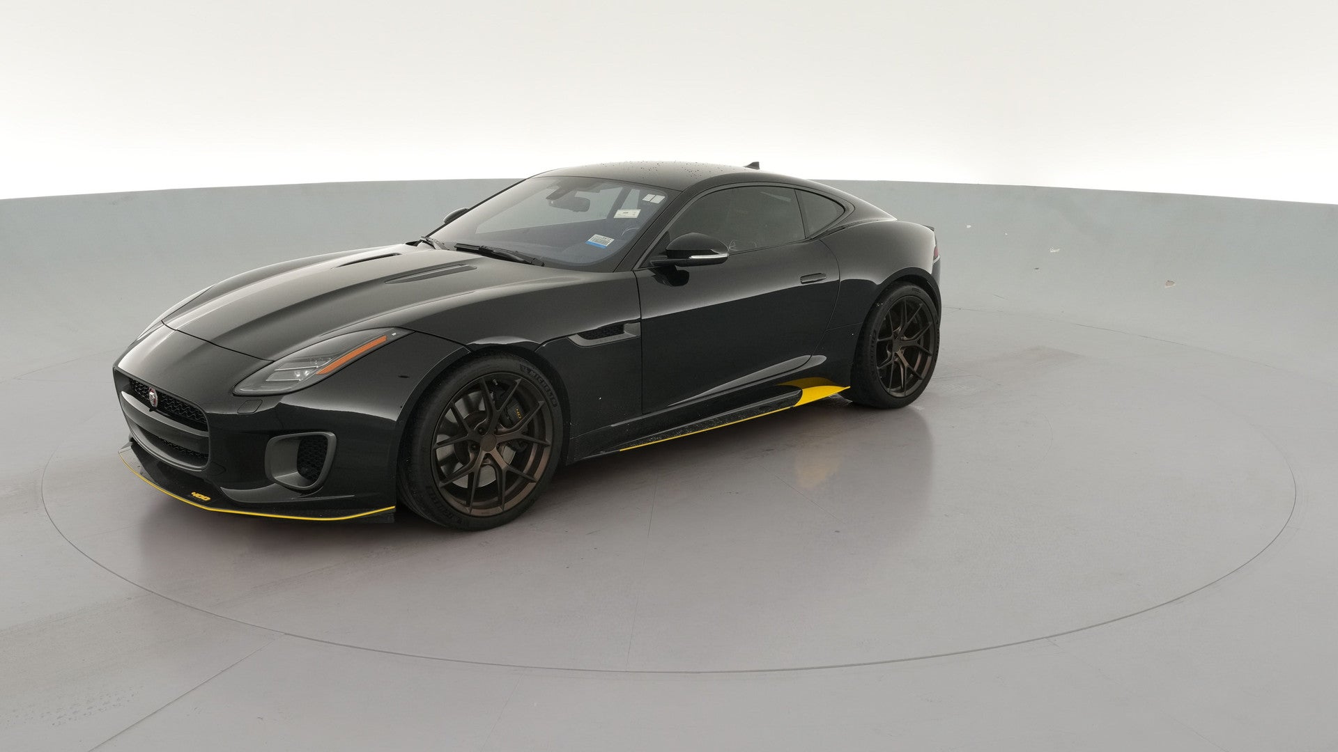2018 Jaguar F-TYPE vehicle photo