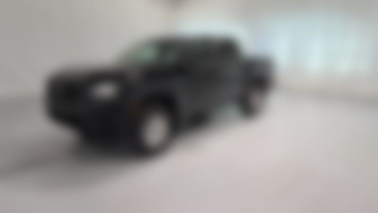 2025 Nissan Frontier Crew Cab vehicle photo