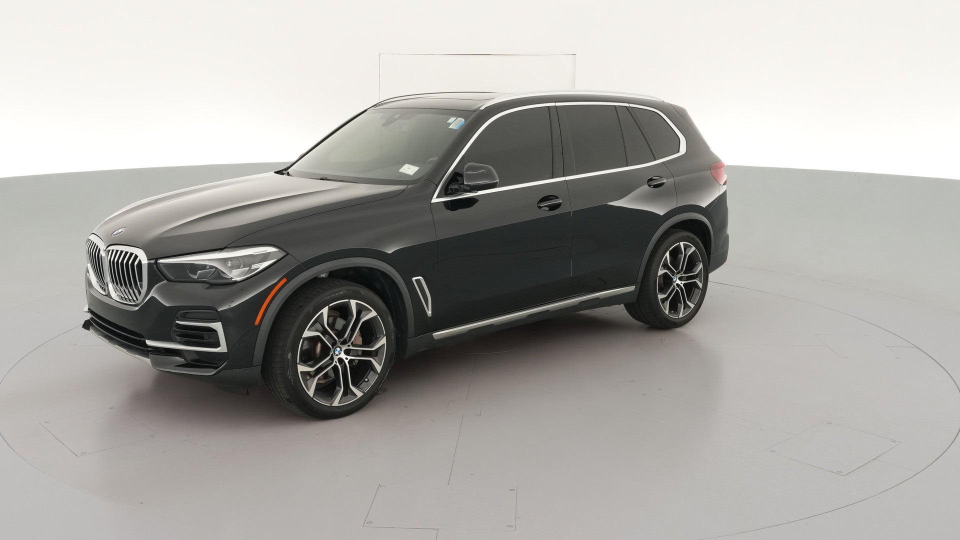 2022 BMW X5 vehicle photo
