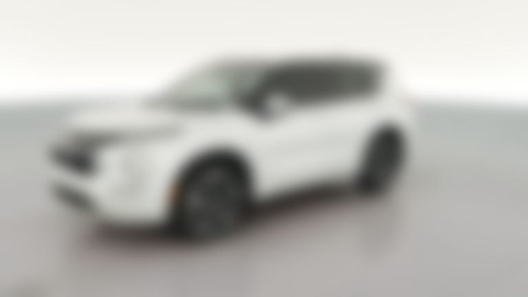 2024 Mitsubishi Outlander vehicle photo