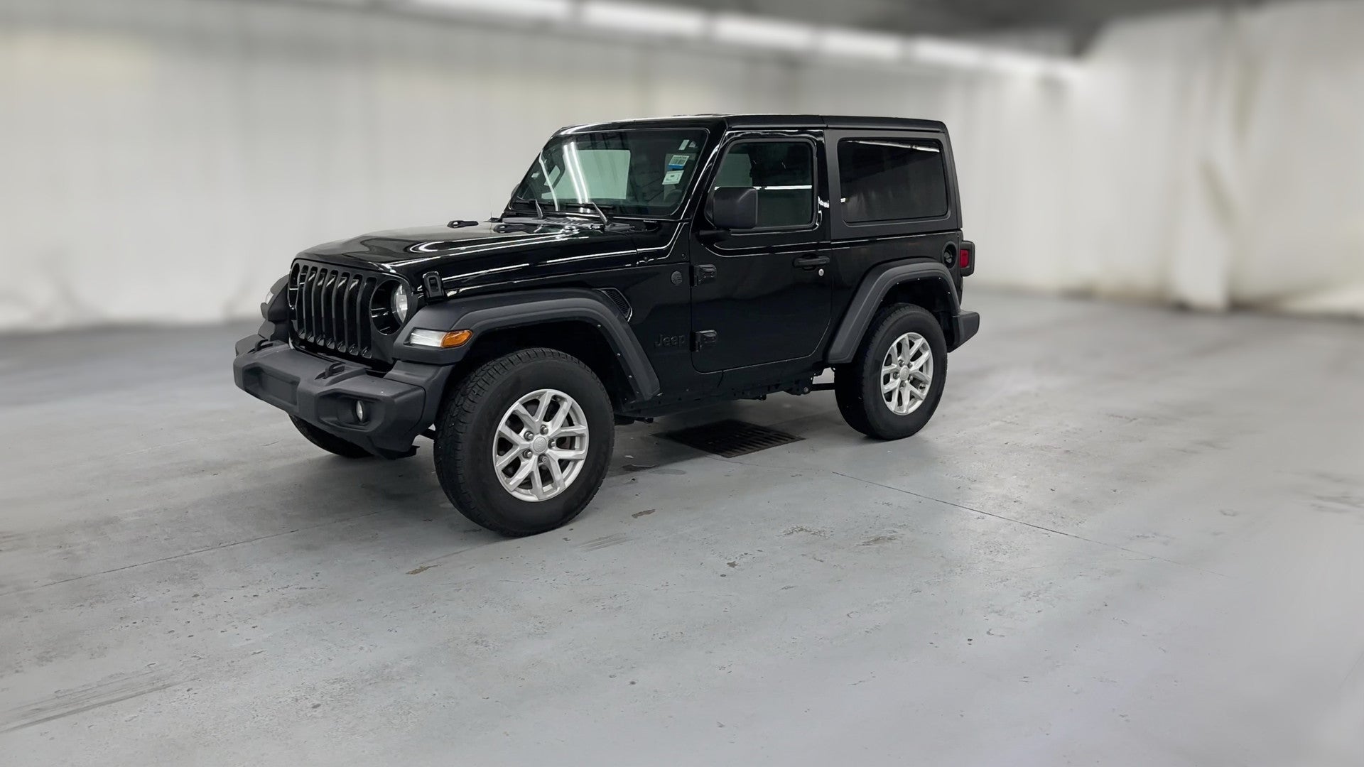 2023 Jeep Wrangler vehicle photo