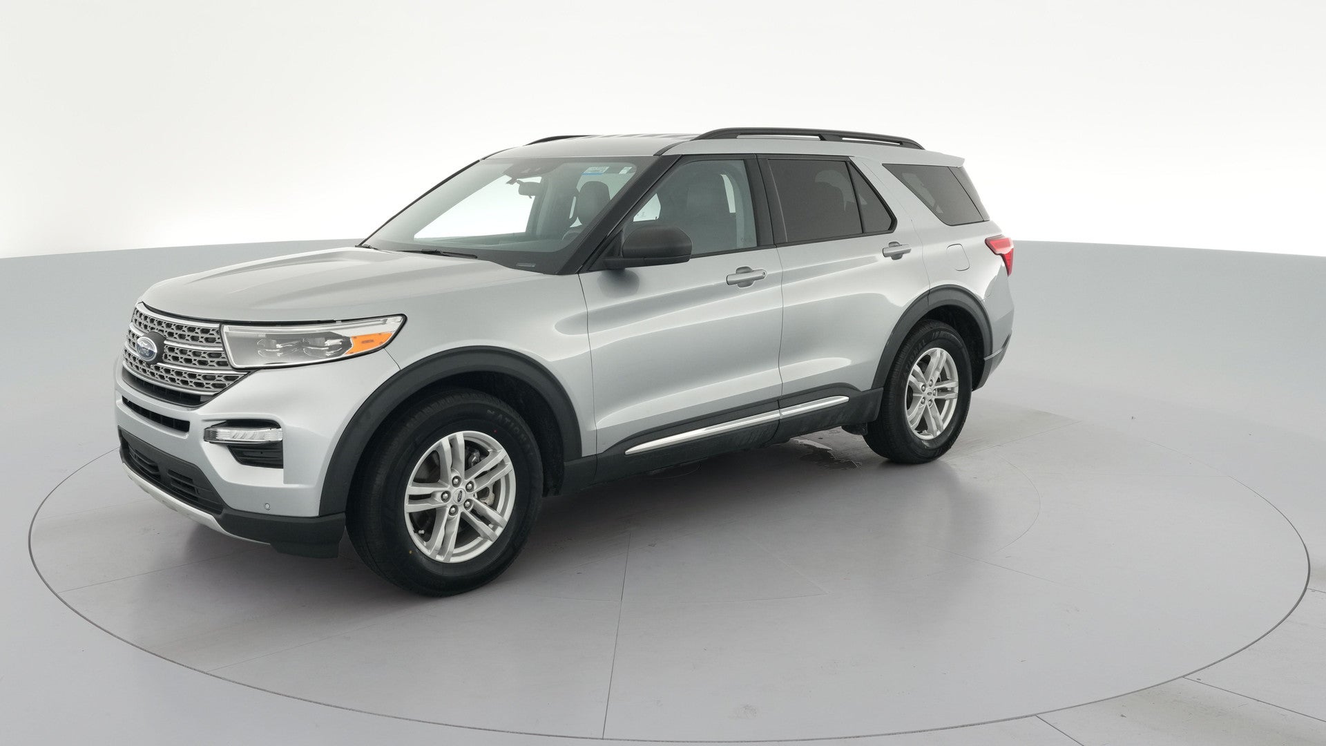 2023 Ford Explorer vehicle photo