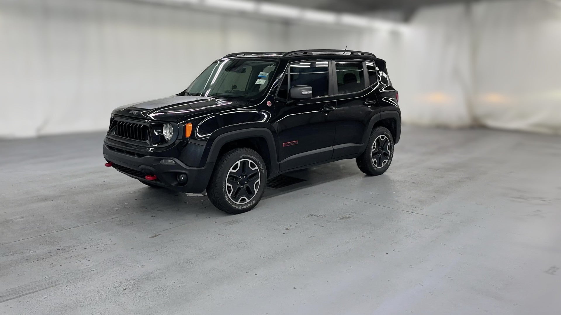 2017 Jeep Renegade vehicle photo