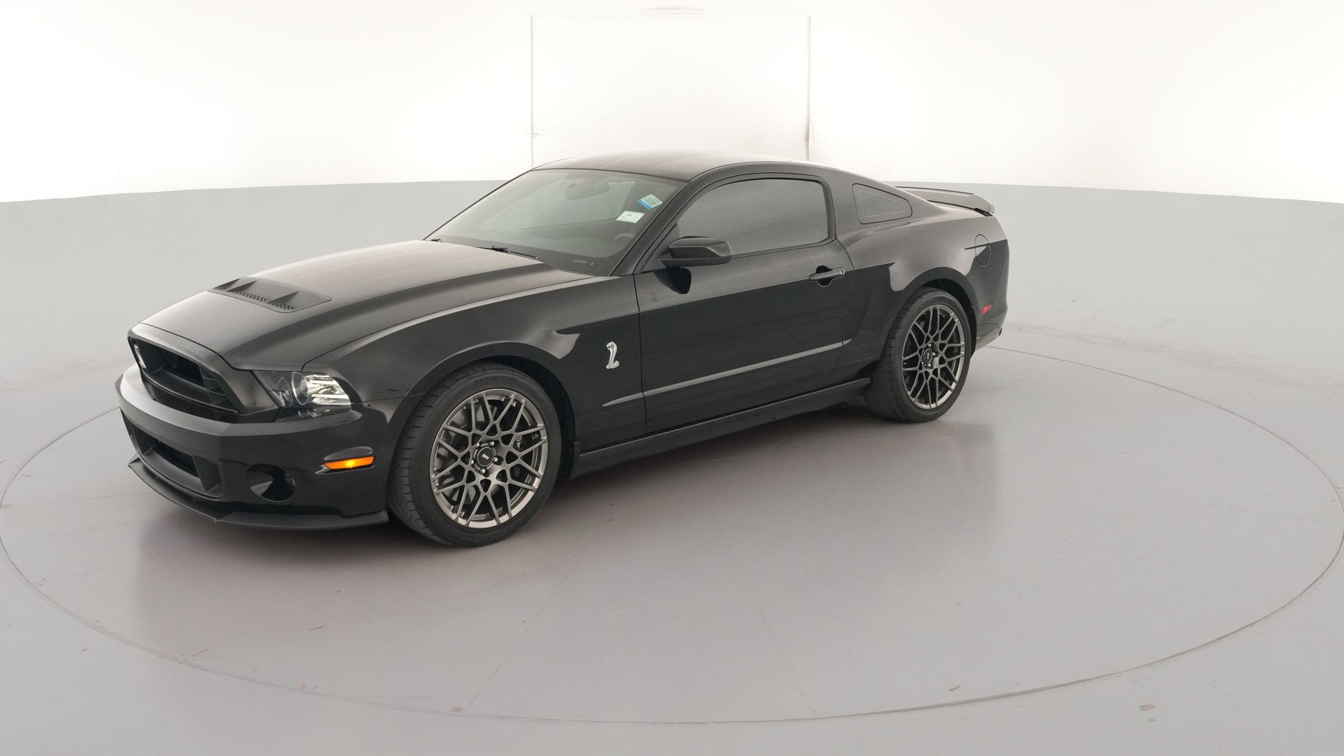 2013 Ford Mustang vehicle photo