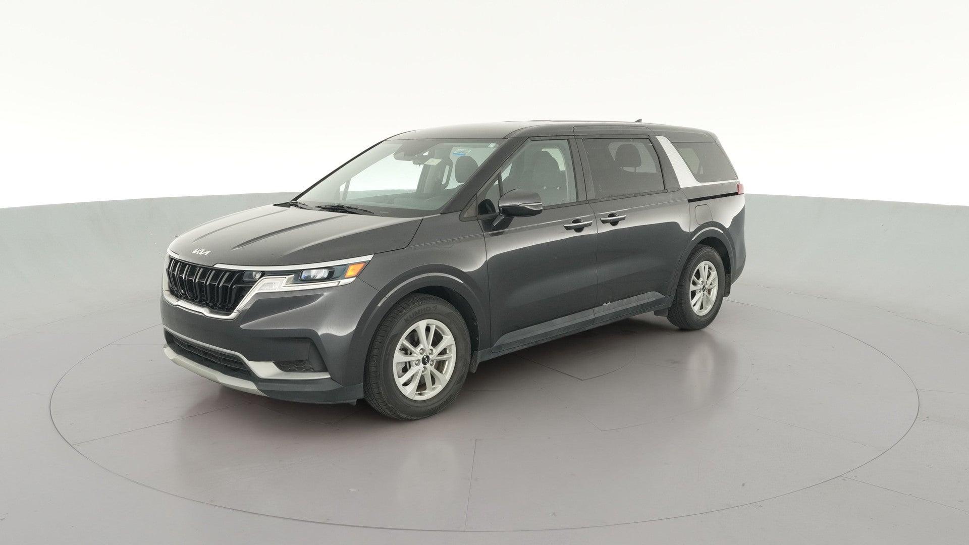 2023 Kia Carnival vehicle photo