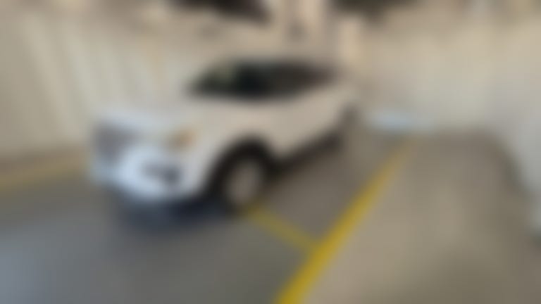 2018 Ford Explorer vehicle photo