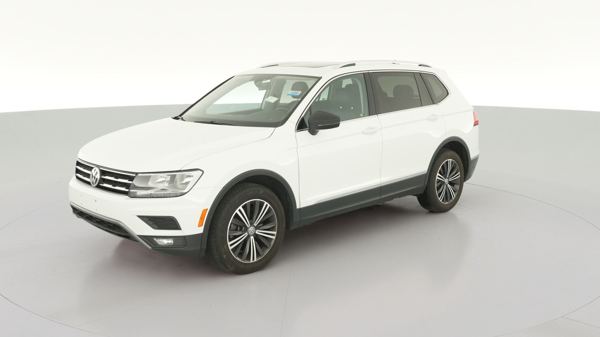 2018 Volkswagen Tiguan vehicle photo