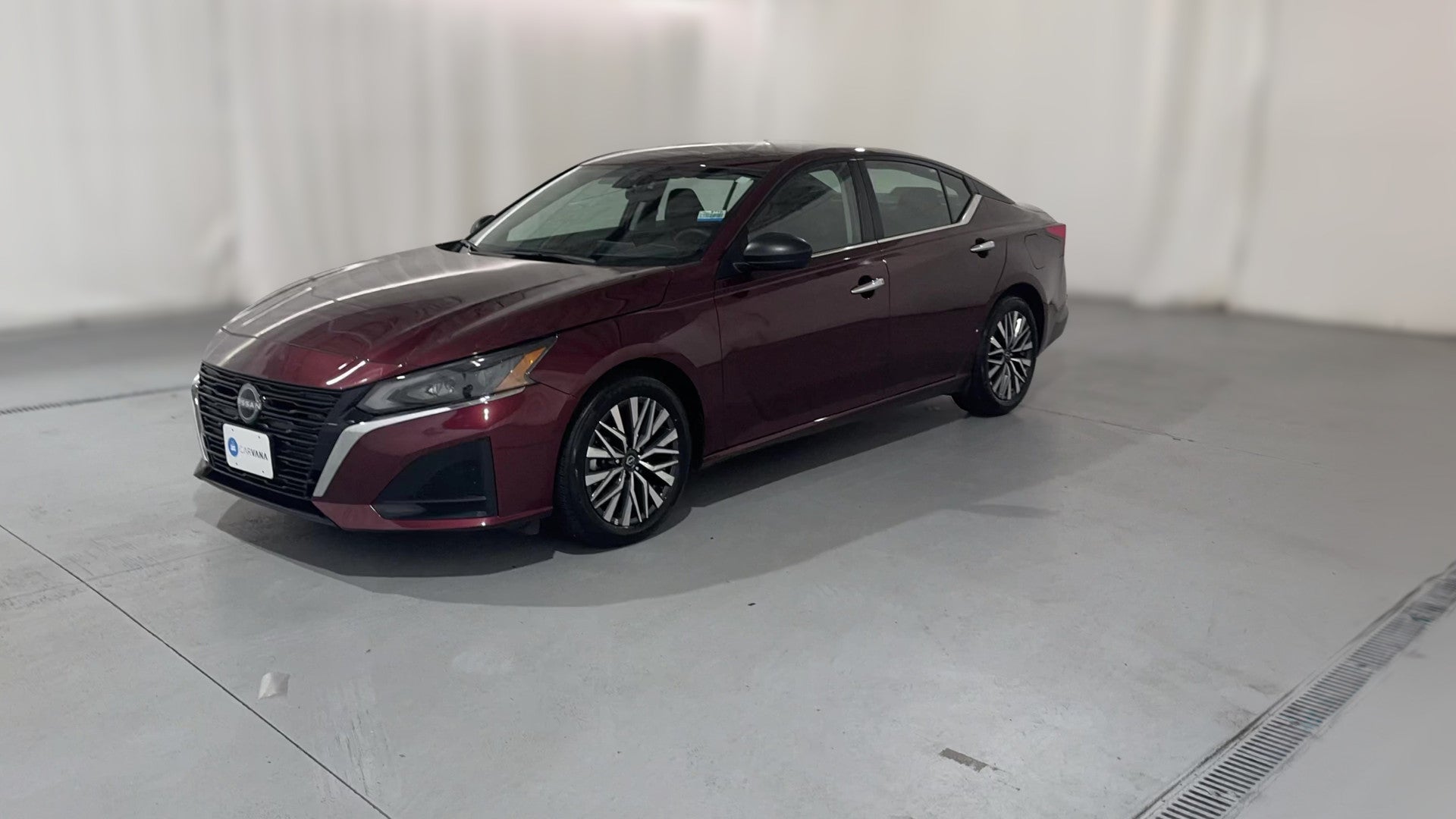 2025 Nissan Altima vehicle photo