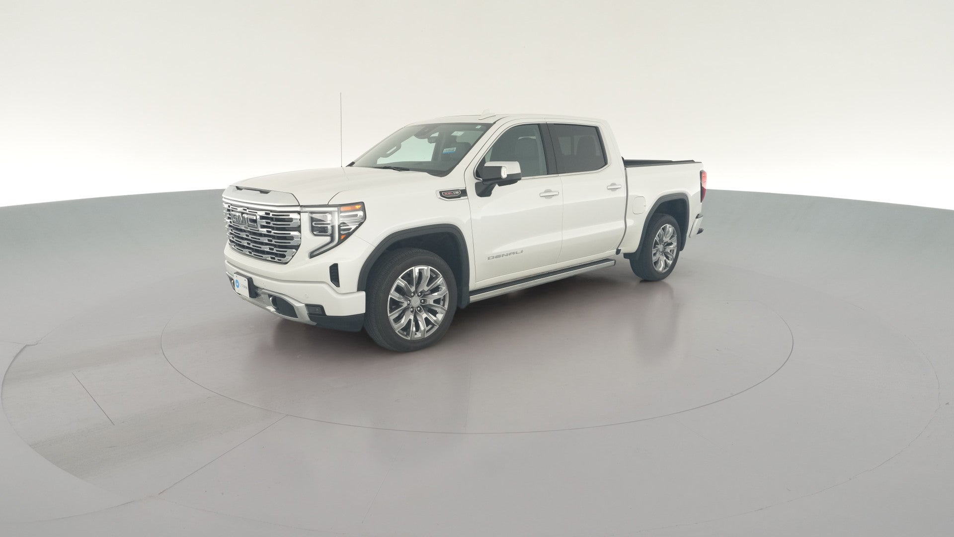 2024 GMC Sierra 1500 Crew Cab vehicle photo
