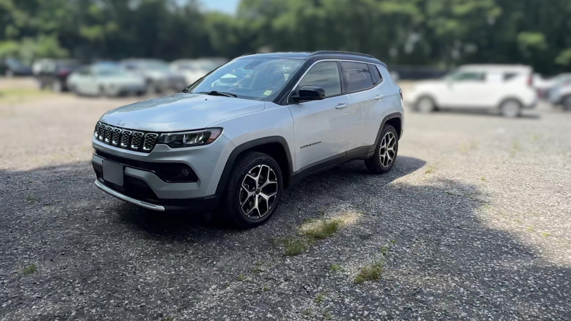 2025 Jeep Compass vehicle photo