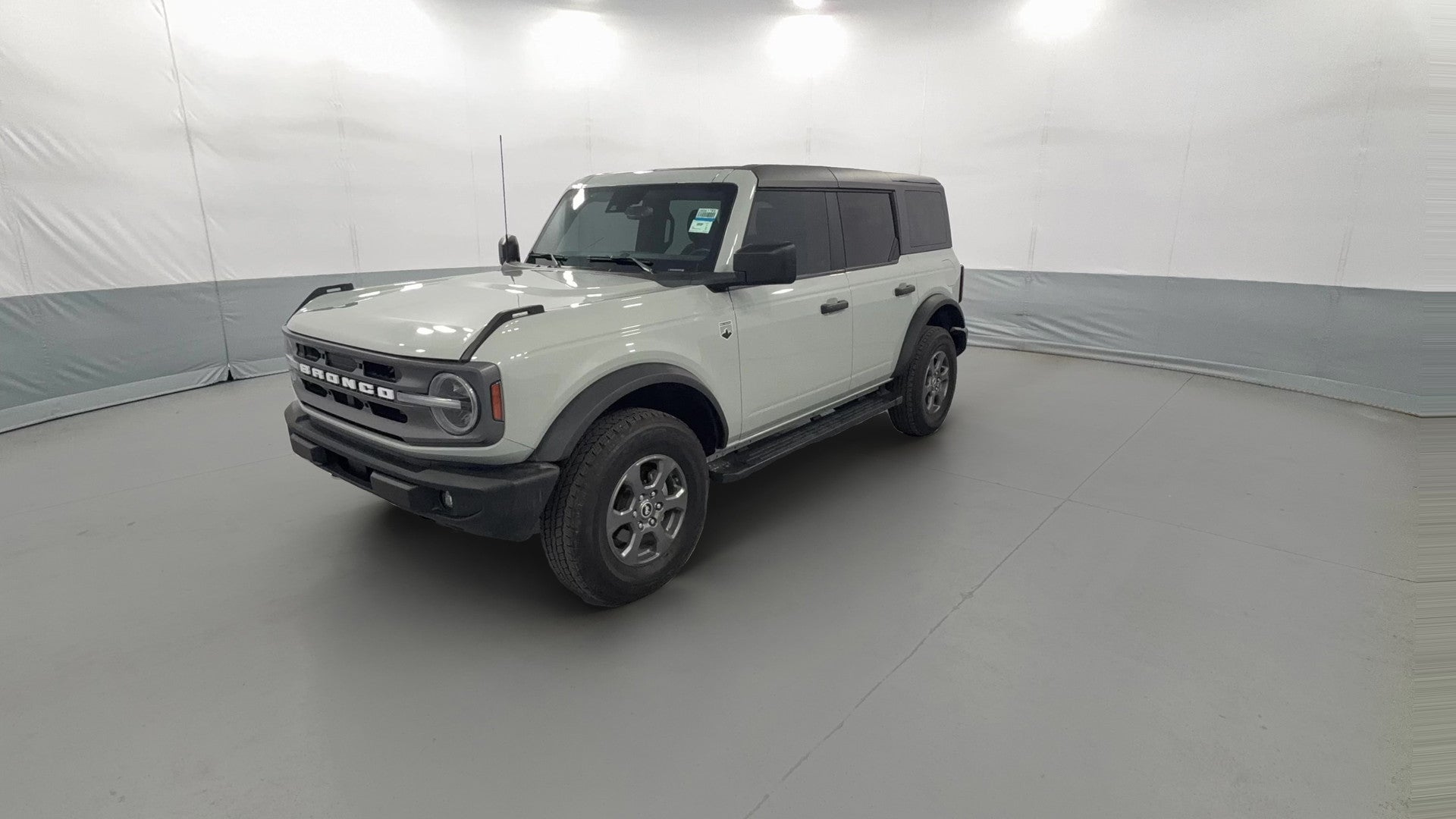 2024 Ford Bronco vehicle photo