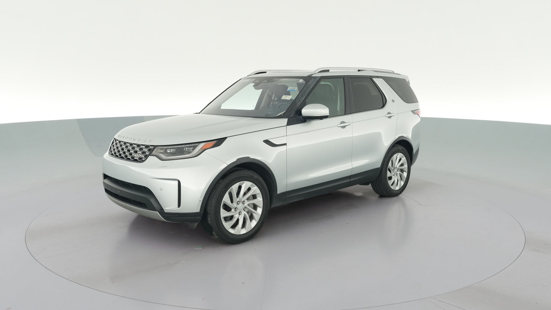 2022 Land Rover Discovery vehicle photo