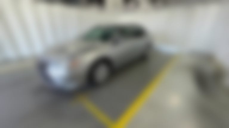 2015 Toyota Camry vehicle photo