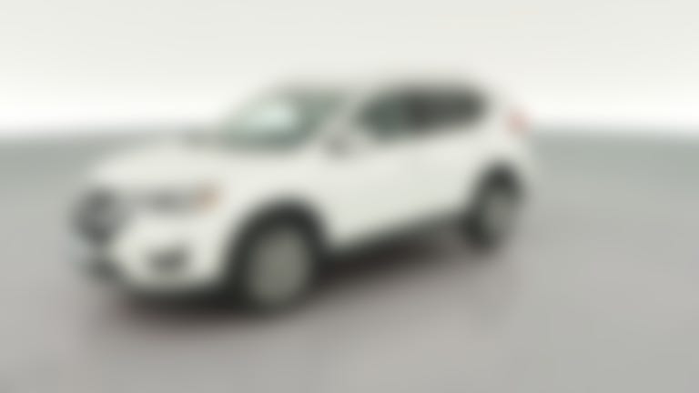 2018 Nissan Rogue vehicle photo