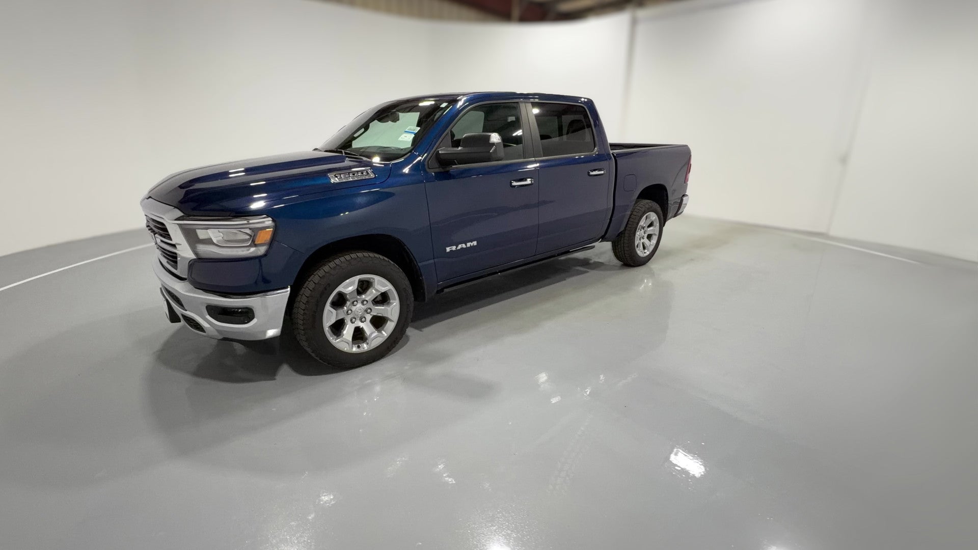 2019 Ram 1500 Crew Cab vehicle photo