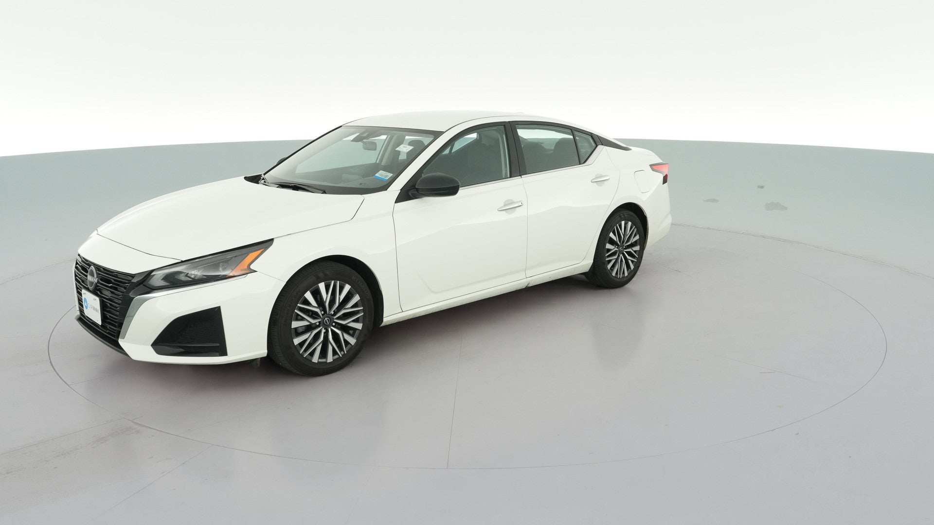 2025 Nissan Altima vehicle photo