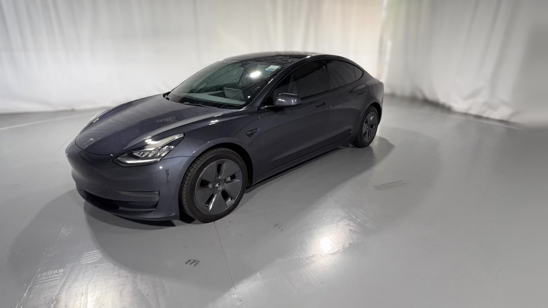 2022 Tesla Model 3 vehicle photo