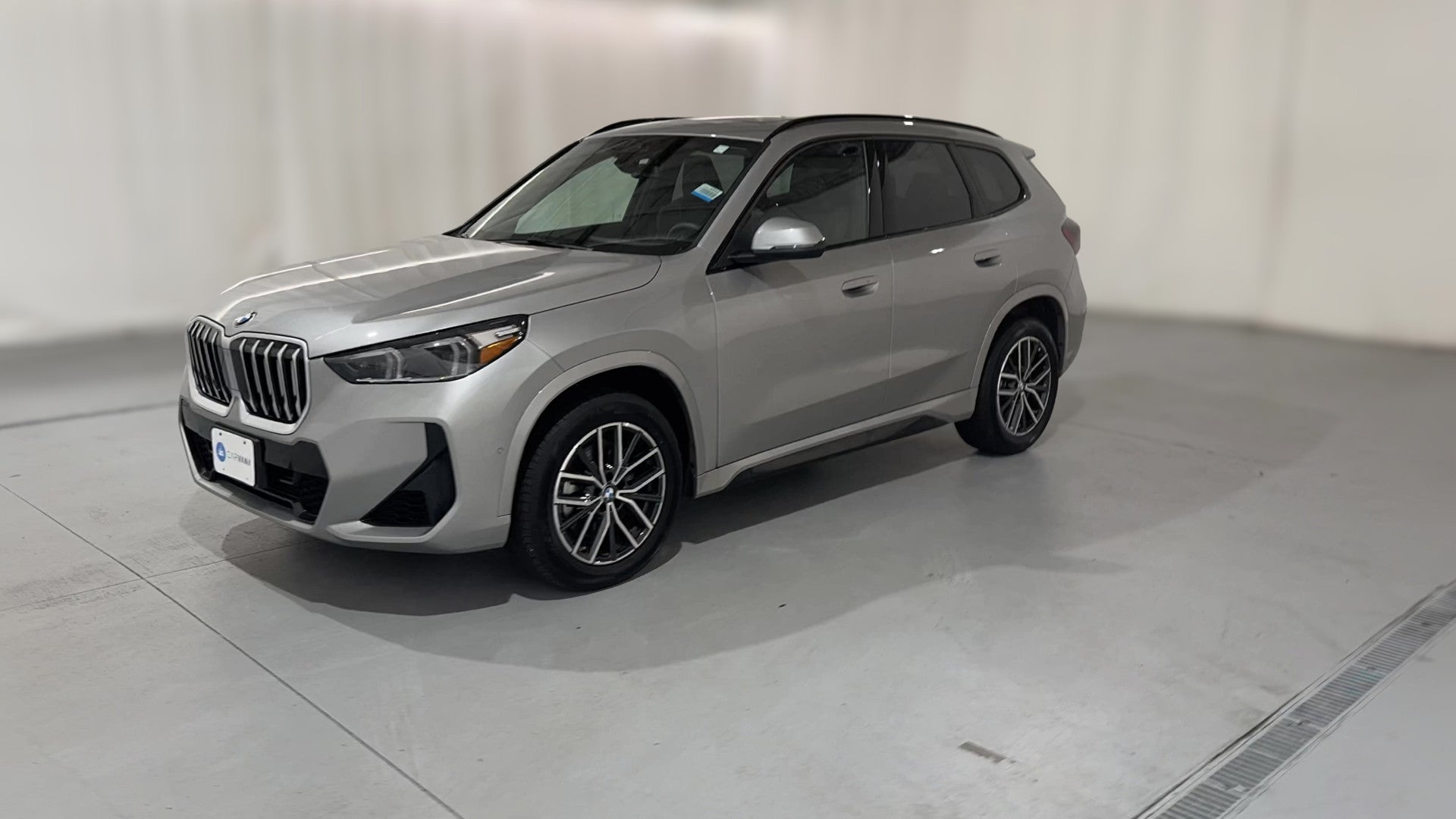2026 BMW X1 vehicle photo