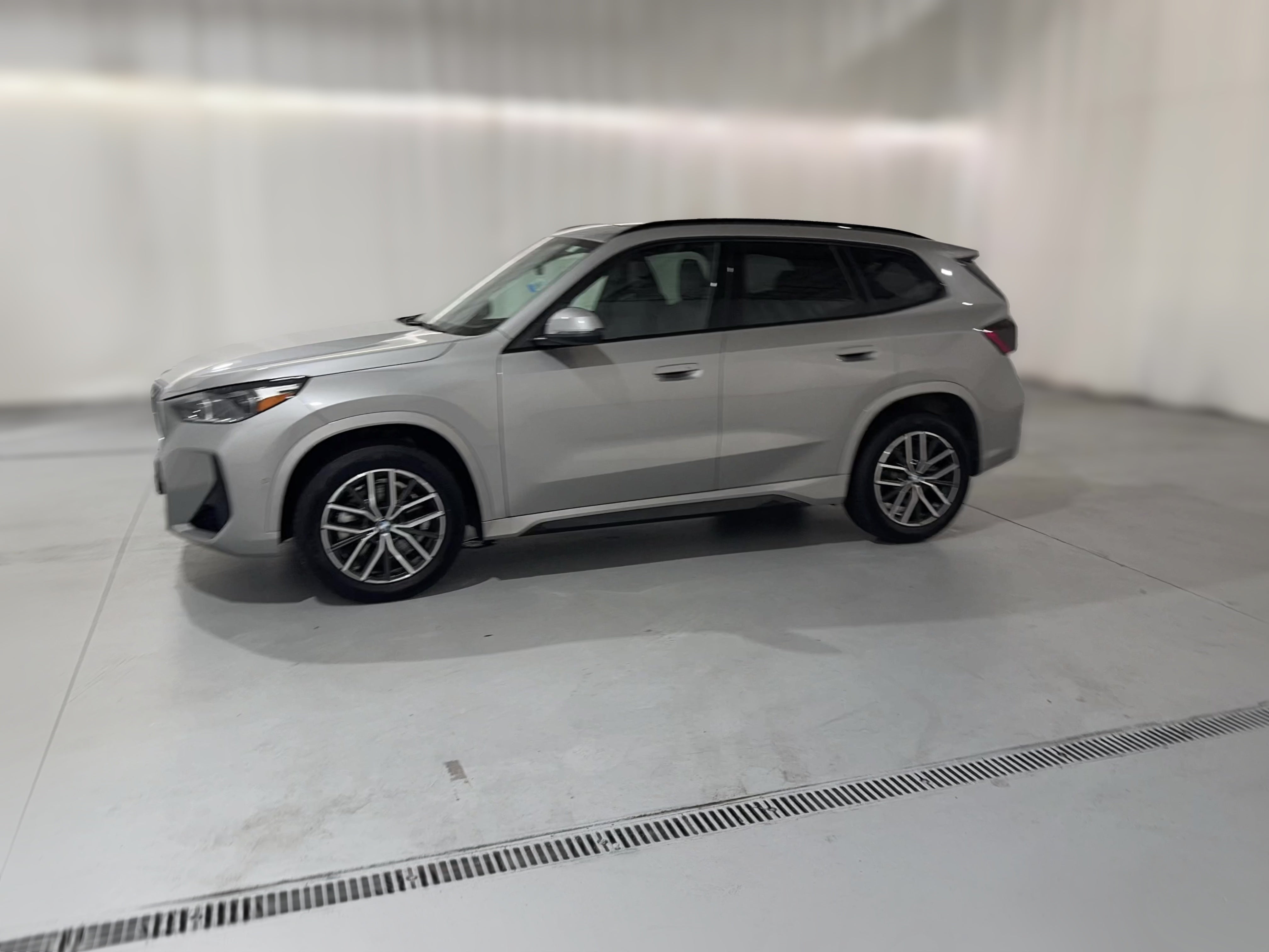 2026 BMW X1 28i - Photo 26