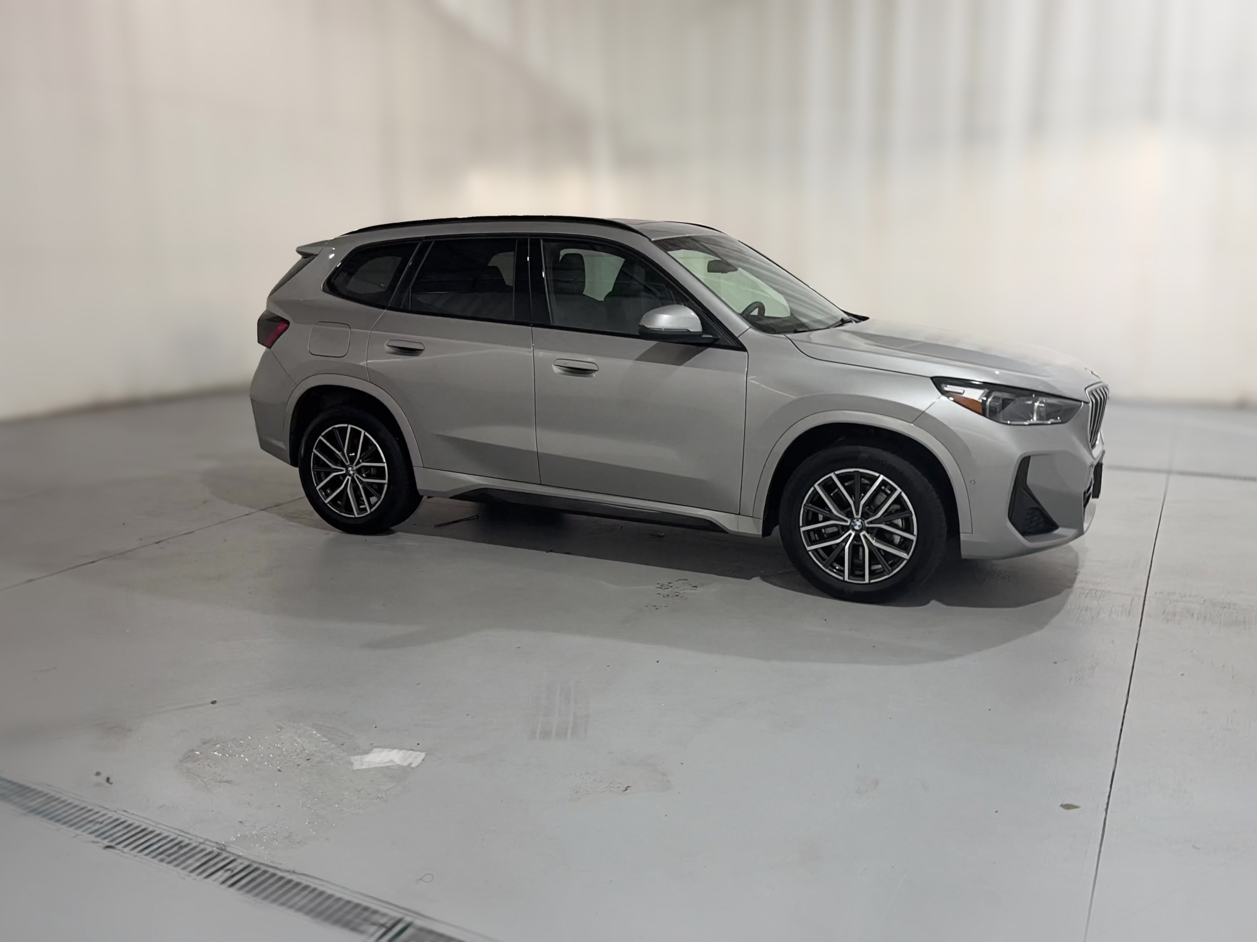 2026 BMW X1 28i - Photo 36