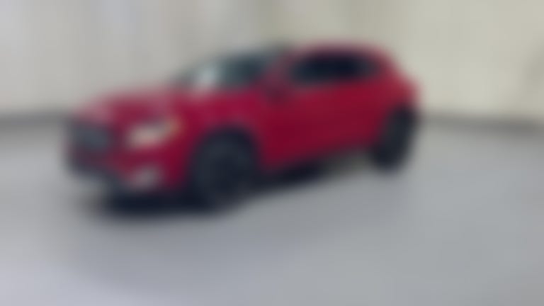 2018 Mercedes-Benz GLA vehicle photo