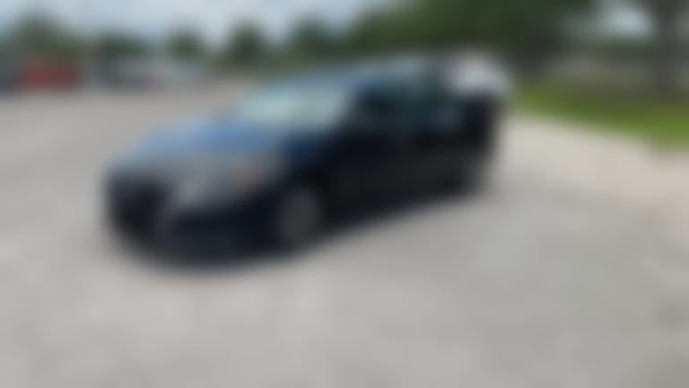 2025 Nissan Altima vehicle photo