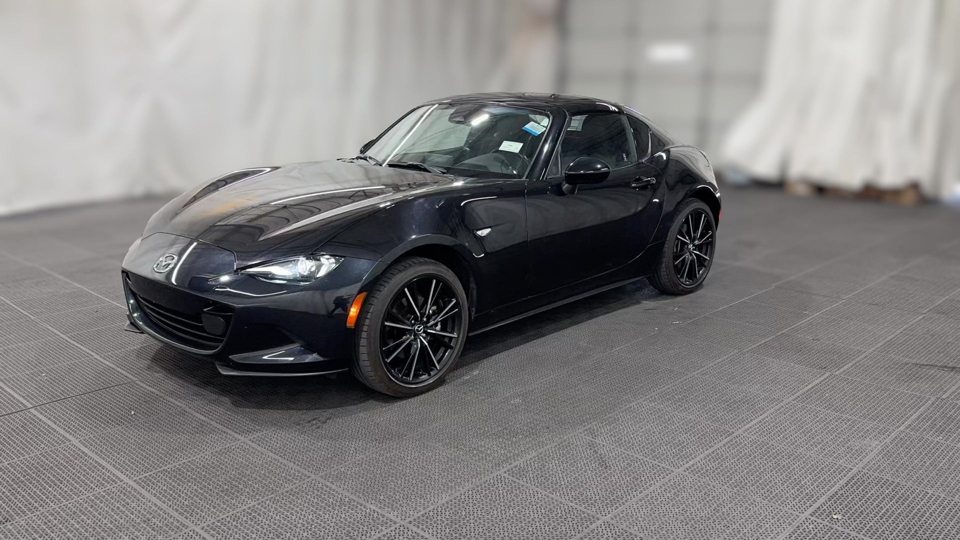 2025 MAZDA MX-5 Miata RF vehicle photo