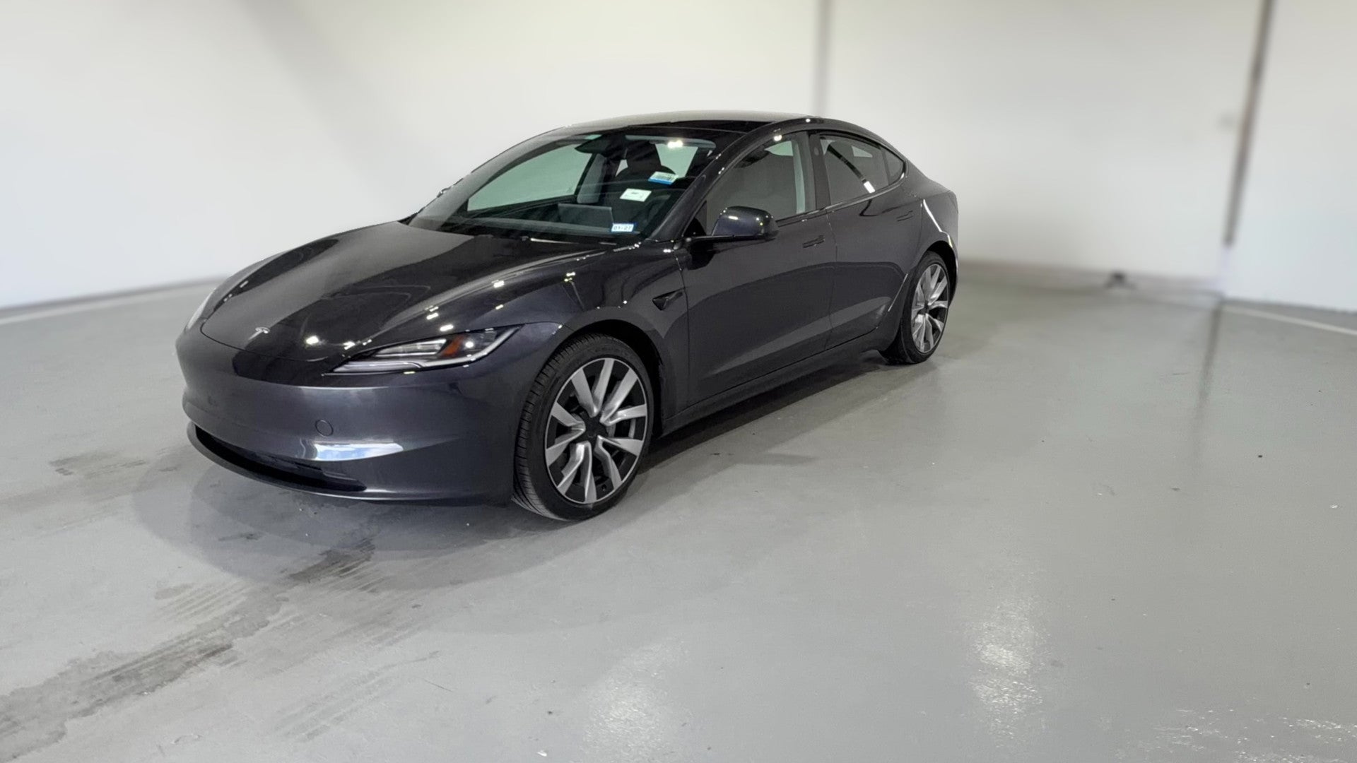 2025 Tesla Model 3 vehicle photo