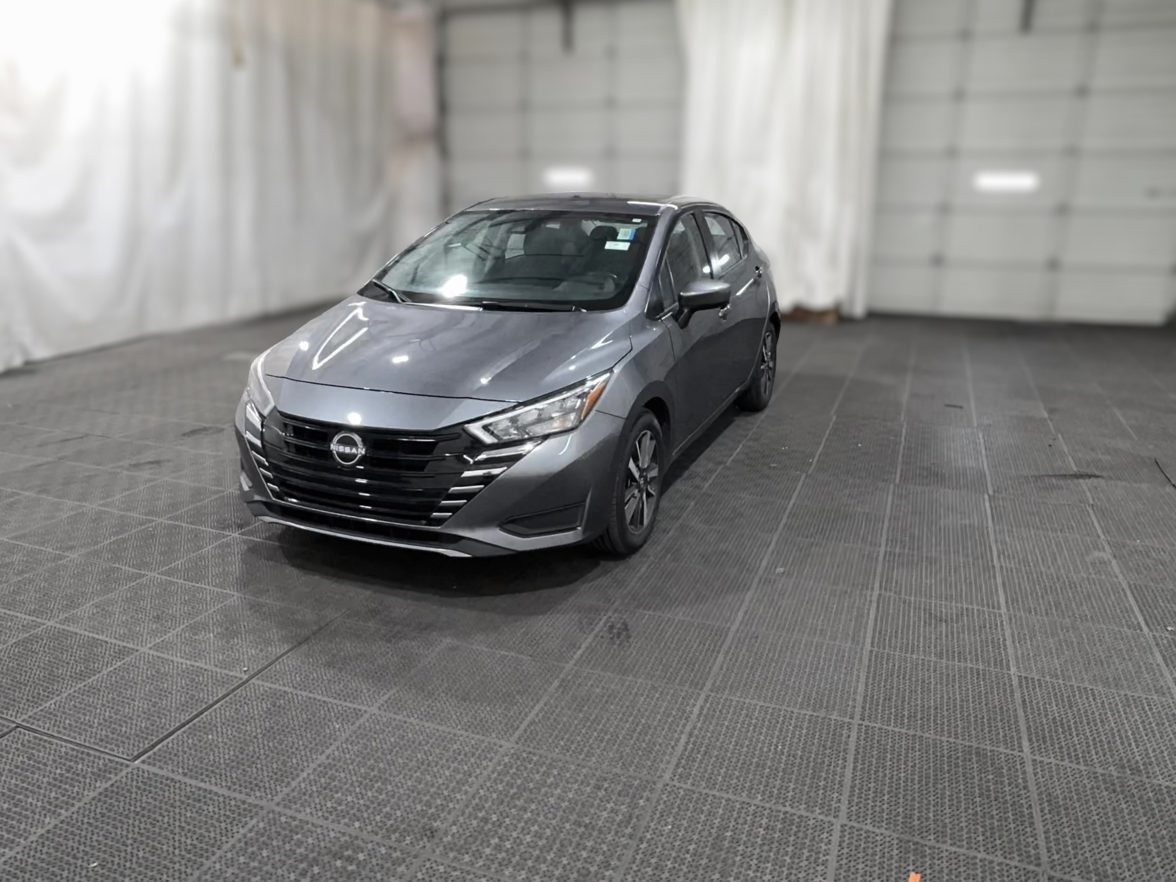 2025 Nissan Versa Sedan SV - Photo 23