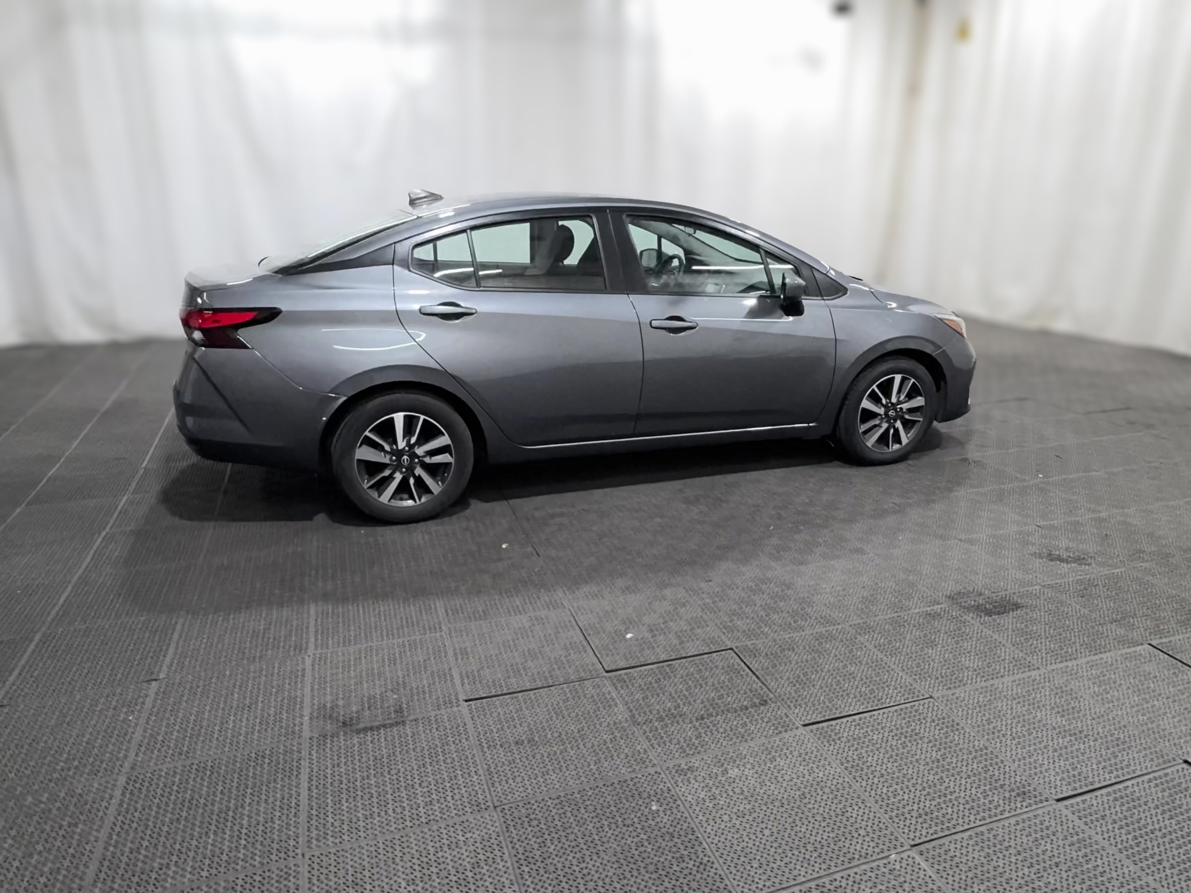 2025 Nissan Versa Sedan SV - Photo 33