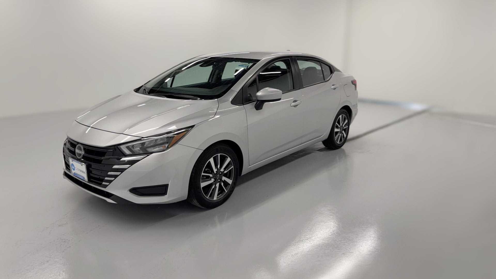 2025 Nissan Versa vehicle photo