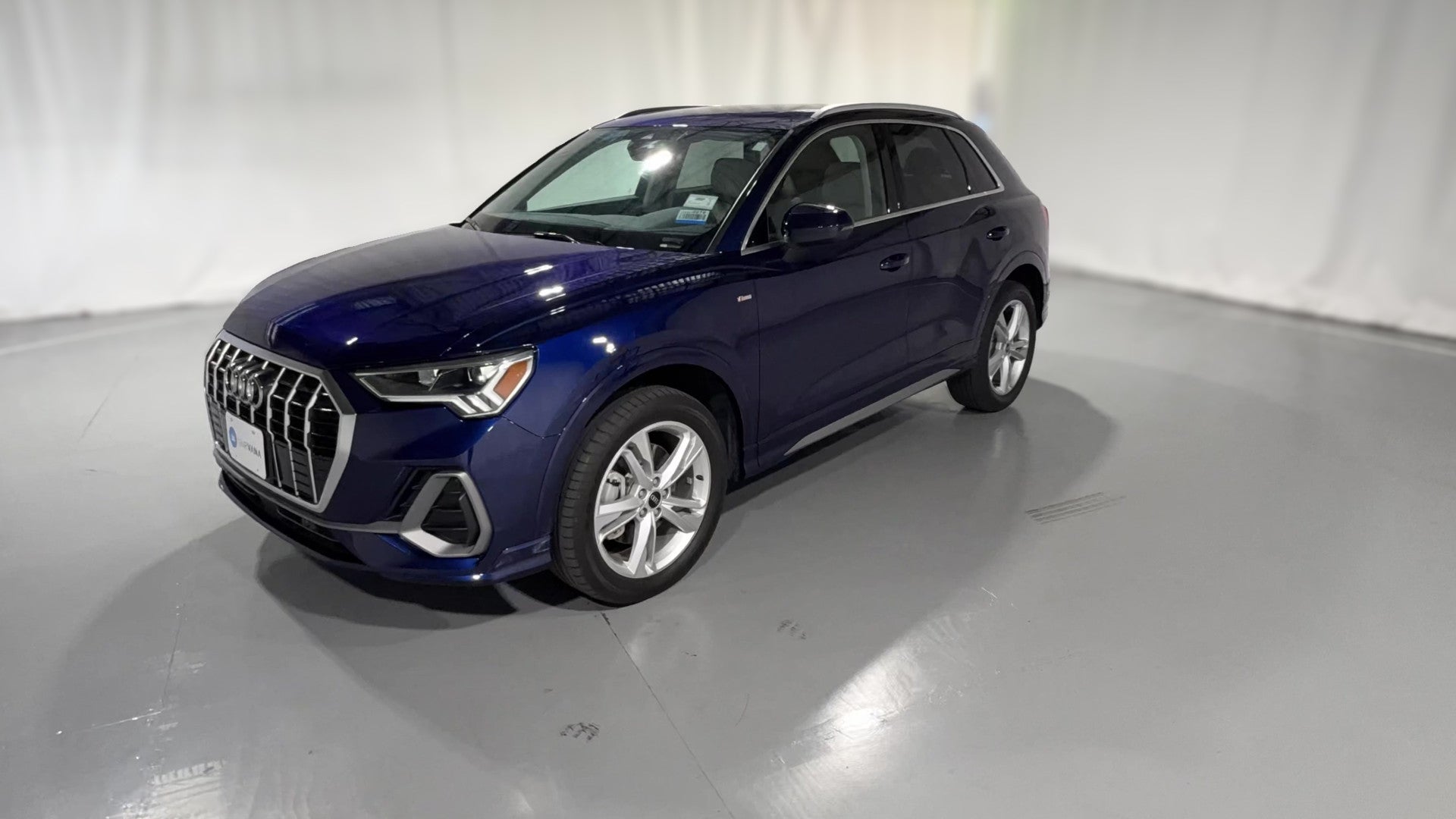 2023 Audi Q3 vehicle photo